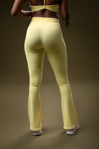 Sculpt Motion Prime Knot Bra and Flared Aura Pant